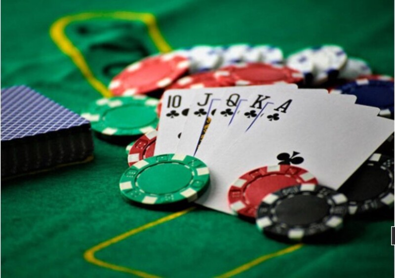 Một số thuật ngữ khác trong Poker 